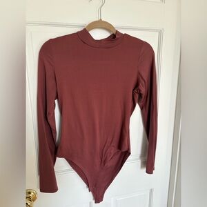 gaze Mock Neck Long Sleeve Bodysuit size small color dusty pink